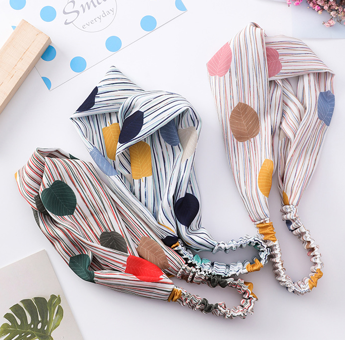 Leaf-Print Knot Headband