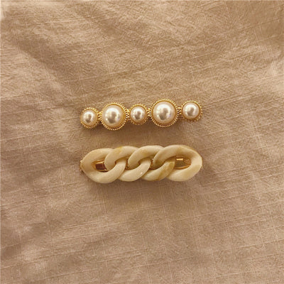 Pearl-Effect Hair Clip Collection