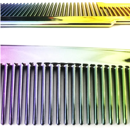 Metallic-Finish Styling Comb