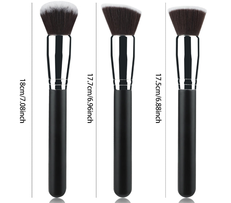 Everyday Foundation & Blending Brush