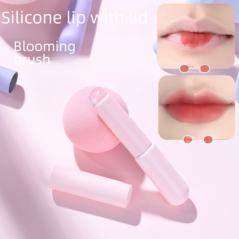 Silicone Lip Blending Brush with Cap