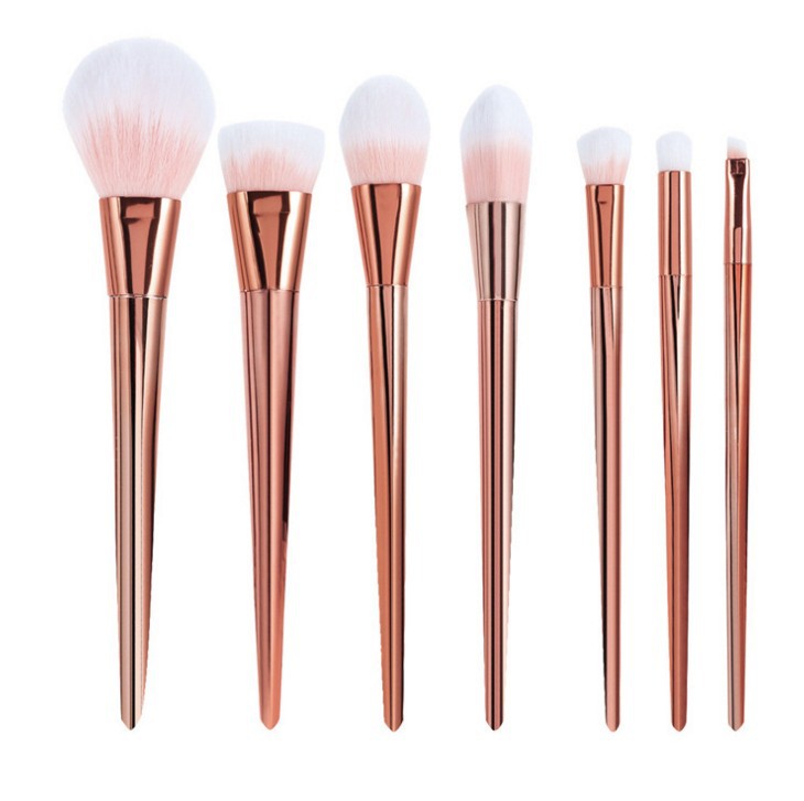 Gradient Makeup Brush Set — 7 Pieces