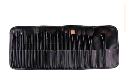 Makeup Brush Set — 24 Pieces