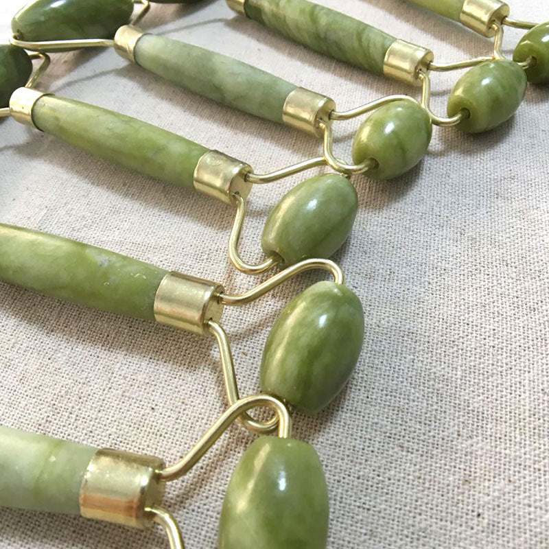 Double-Headed Jade Roller Facial Massage Tool