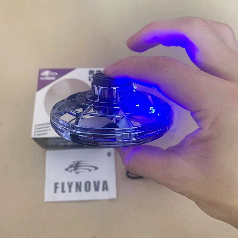 Flynova Mini Soucoupe Volante Lumineuse